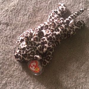 TY Freckles beanie baby leopard with tag spotted plastic hang tag